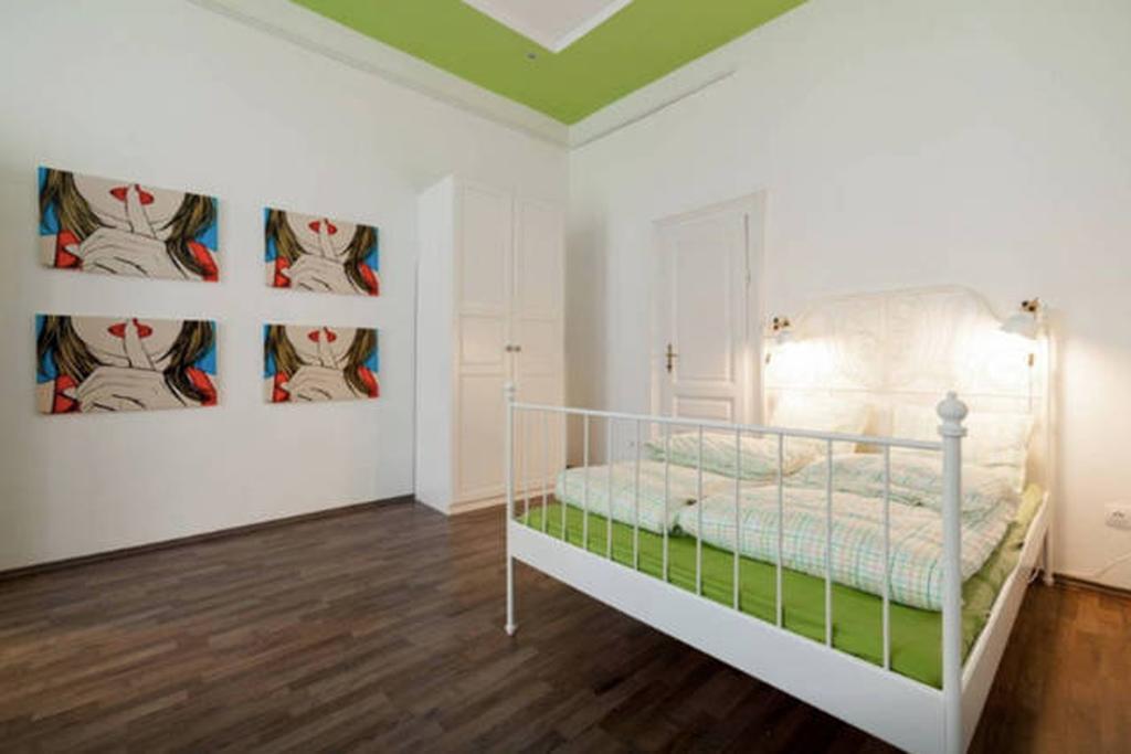Budget Apartment By Hi5-Kiraly 99 Budapeste Exterior foto