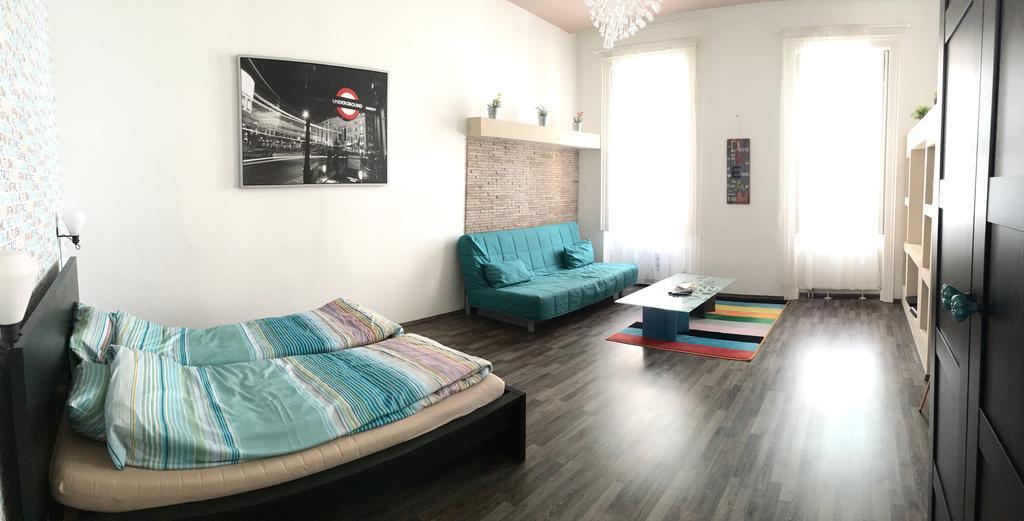 Budget Apartment By Hi5-Kiraly 99 Budapeste Exterior foto