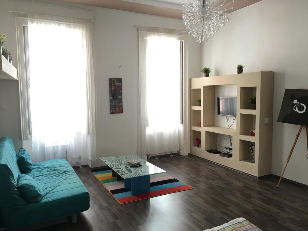 Budget Apartment By Hi5-Kiraly 99 Budapeste Exterior foto